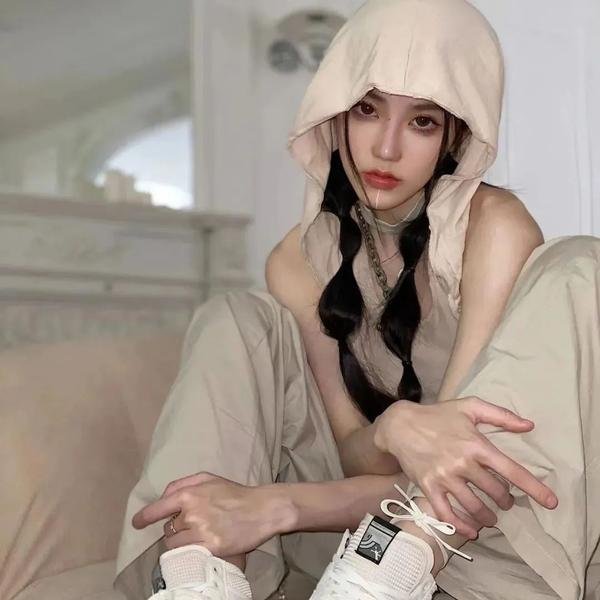 当四叶草碰上剑尖时粤语